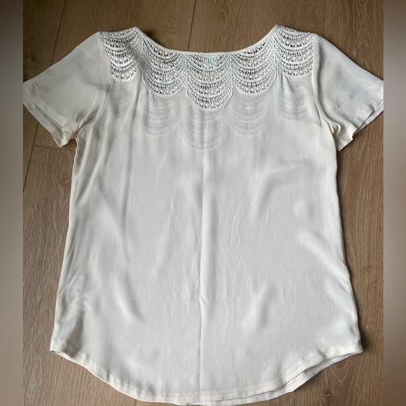 100% Silk Club Monaco Ivory Shirt. XS - Picture 4 of 8